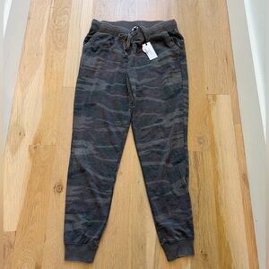 Z Supply Womens Camo Joggers